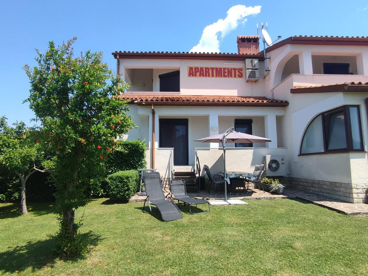 Apartments Norma Funtana Exterior foto